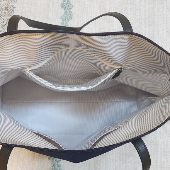 Authentic MaxMara Weekend Tote Bag ~NEW! - Picture 2 of 9